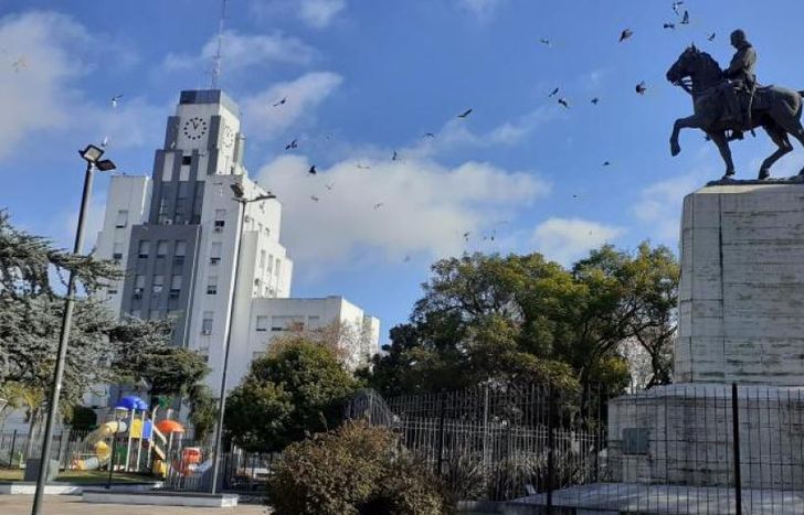 Es imponente: la altura total de la obra es de 11 metros.