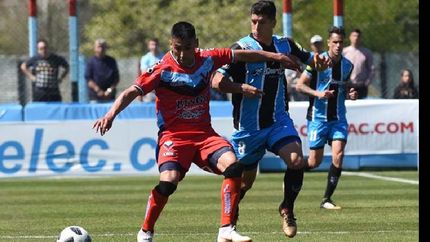 Adrián Maidana sabe que el equipo debe mejorar para aspirar a ser protagonista.