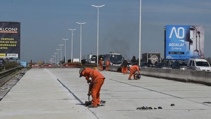 Ensanchan y renuevan 12 kilómetros de Camino de Cintura. Ensanchan y renuevan 12 kilómetros de Camino de Cintura.