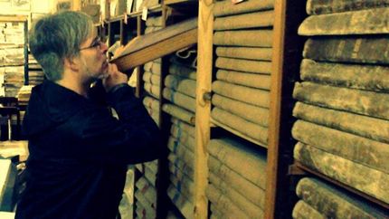 Guillermo investiga las historias y su pluma hace el resto.