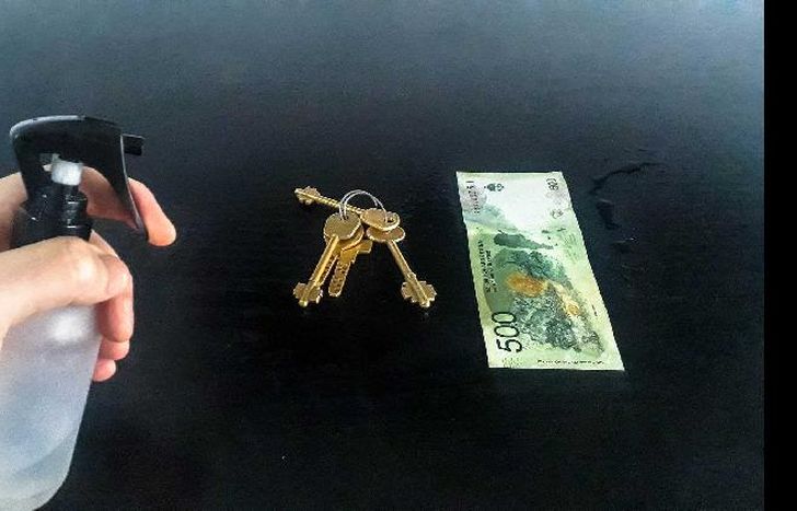 La solución tiene que ser 70% alcohol y 30% agua.