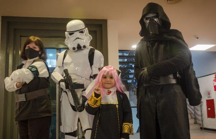 Una de las grandes atracciones son los desfiles de cosplay.