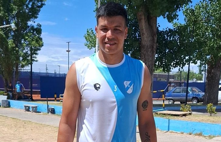 Bruno Duarte no estuvo en el último partido de Temperley.