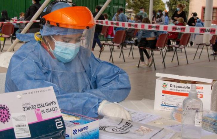 Hay 241.703 personas transitando la enfermedad.