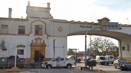 Efectivos de la Comisaría de Ingeniero Budge investigan lo sucedido.