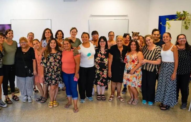 Hubo una reunión con emprendedoras para planificar el encuentro.