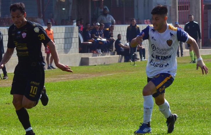 Enrique continuará otro año en Talleres.