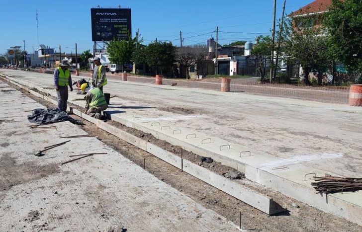 Avanzan los trabajos sobre Camino de Cintura, en Llavallol.