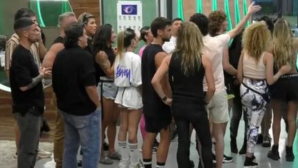 Casi todos en placa.