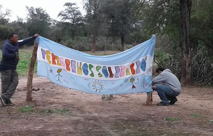 Van a viajar a fin de mes, pero necesitan ayuda solidaria.