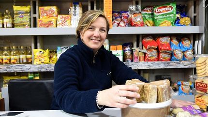 Daniela es almacenera desde sus 16 años.