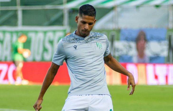 Lautaro Ríos habló del presente de Banfield.