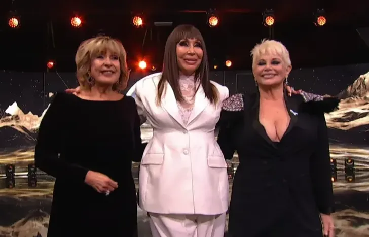Moria Casán con Georgina Barbarossa y Carmen Barbieri.&nbsp;P