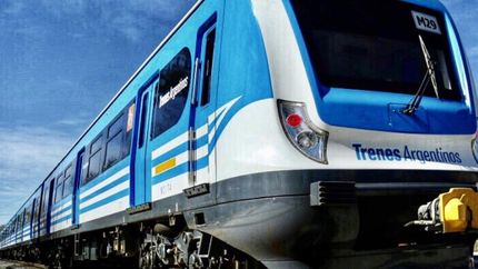 El ministro Guillermo Ferraro insistió en la privatización de las empresas de trenes.