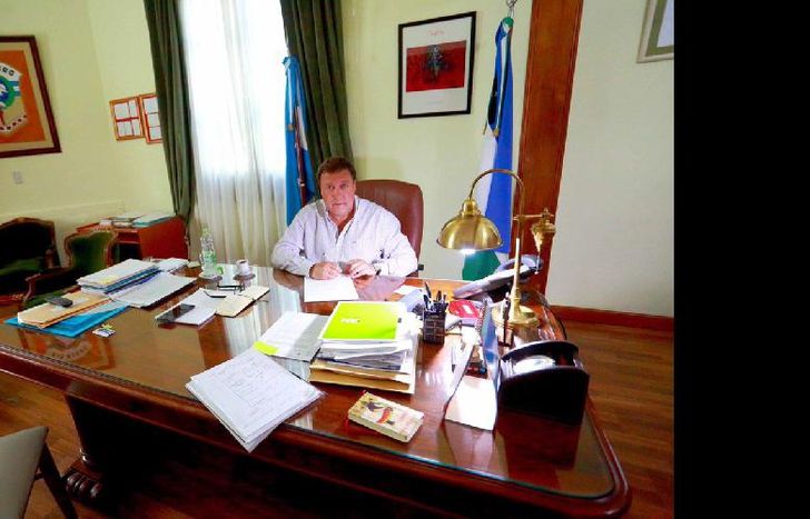 Weretilneck buscará la reelección en medio de una polémica judicial.