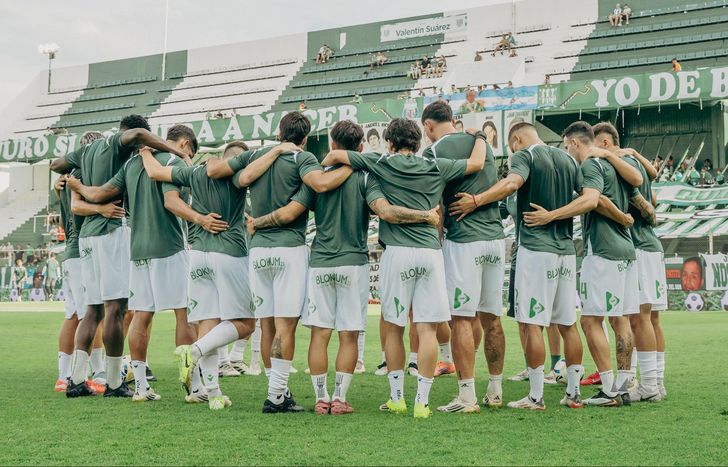 Banfield busca una victoria ante Newells para salir del fondo de la tabla.