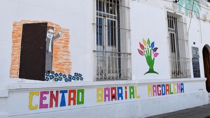 Los viernes en Boulevard Polonia 33, Llavallol.