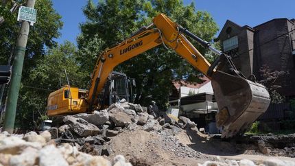 Hay varios frentes de obra sobre Las Heras.