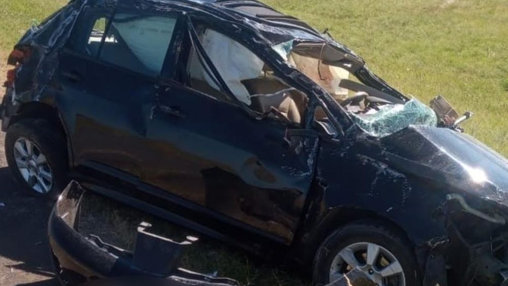 Así quedó el auto tras el choque.