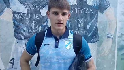 Valentín Aguiñagalde en los festejos de Temperley. Valentín Aguiñagalde en los festejos de Temperley.