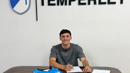 Leandro Lucero seguirá en Temperley por un año más. Leandro Lucero seguirá en Temperley por un año más.