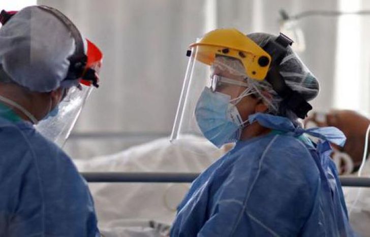 Poco más de 10 mil casos de Covid en 24 horas en la Argentina.