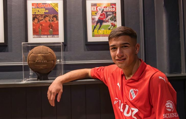 Taborda firmó contrato con Independiente hasta 2027.