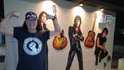 Dave Evnas en la Plaza Roberto Sánchez. Dave Evnas en la Plaza Roberto Sánchez.