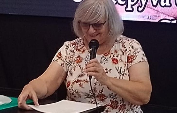 La autora es socia fundadora y actual tesorera de la Sociedad Argentina de Escritores de Lomas.