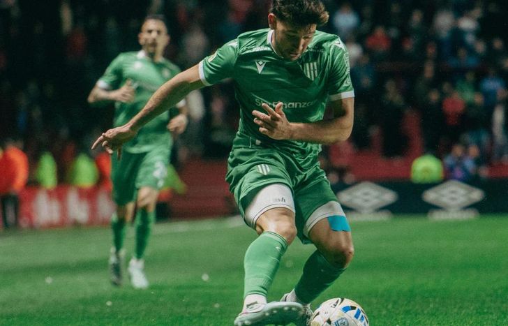 Banfield sufrió un dura derrota ante Argentinos Juniors.