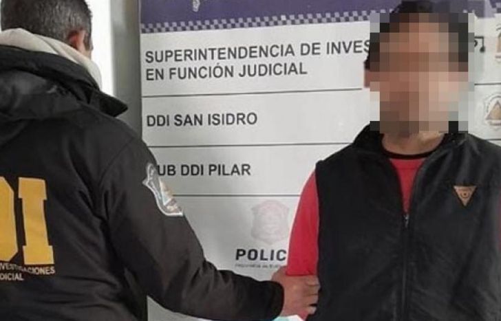 El sujeto tiene 46 años.