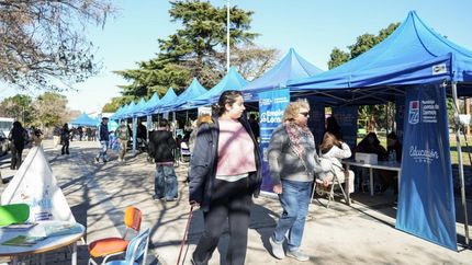 Lomas Cerca es un operativo que recorre plazas e instituciones.