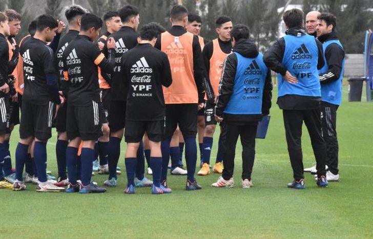 Los seleccionados finalizaron los microciclos de entrenamientos.