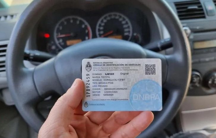 El Gobierno eliminó el 40% de los registros el automotor, no habrá más cédula azul y no tendrá más vencimiento la cédula verde.