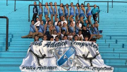 15 chicas del equipo retomaron las entrenamientos. 15 chicas del equipo retomaron las entrenamientos.