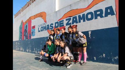 mas de mil chicas ya participan de la liga municipal de futbol femenino