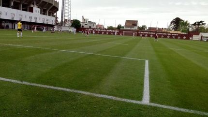 Grave lesión de un juvenil de Lanús. Grave lesión de un juvenil de Lanús.