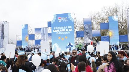 Chicas y chicos disfrutaron de una tarde inolvidable. Chicas y chicos disfrutaron de una tarde inolvidable.