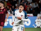 Cornejo le dio el golpe final a Lanús, que quedó eliminado. Cornejo le dio el golpe final a Lanús, que quedó eliminado.