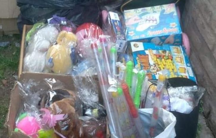 Todos las donaciones sirven ya que se dedican a reciclar juguetes en mal estado.