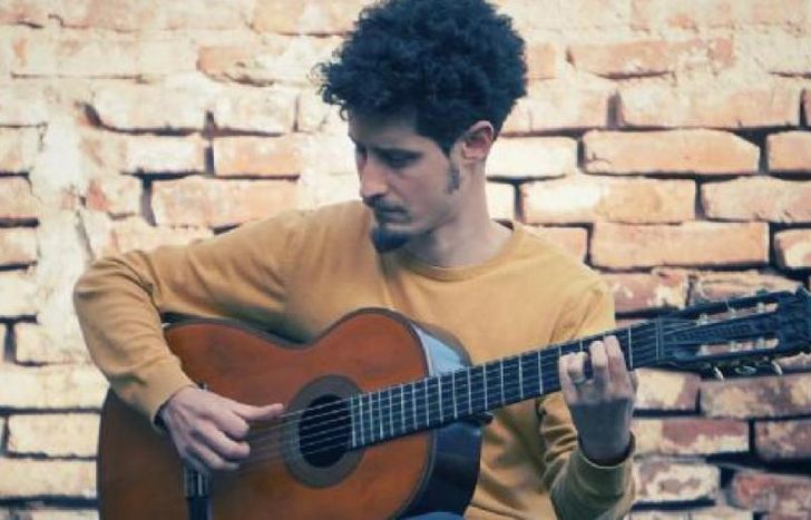 Nicolás Lapine dará un show en formato eléctrico.