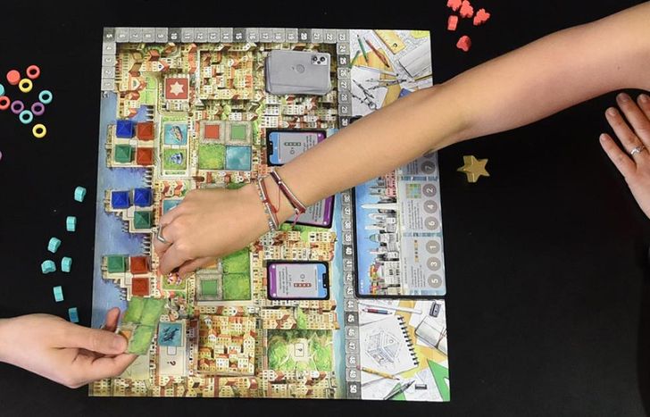 Compartir una tarde distinta con amigos, familia o desconocidos.