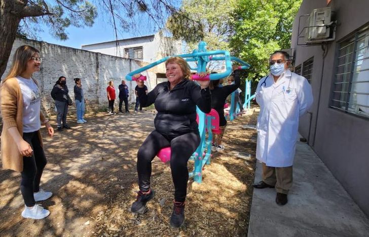 Las vecinas realizaron una rutina de ejercicios.