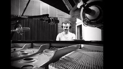 seba dorso presenta su ?sesion en el estudio?