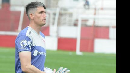 Leandro Requena habló de la mala racha y confía en sumar de a tres en Adrogué.