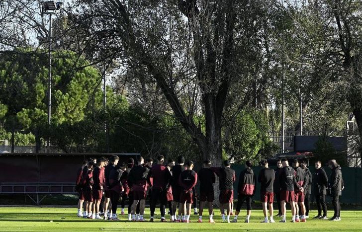 Zielinski tiene a varios en la enfermería.