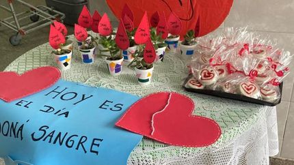 Los chicos del CPII van a recibir a los donantes con souvenir y un rico desayuno.