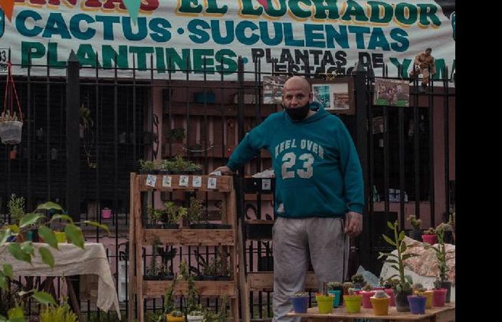Abrió un vivero frente a la delicada economía de la cuarentena.