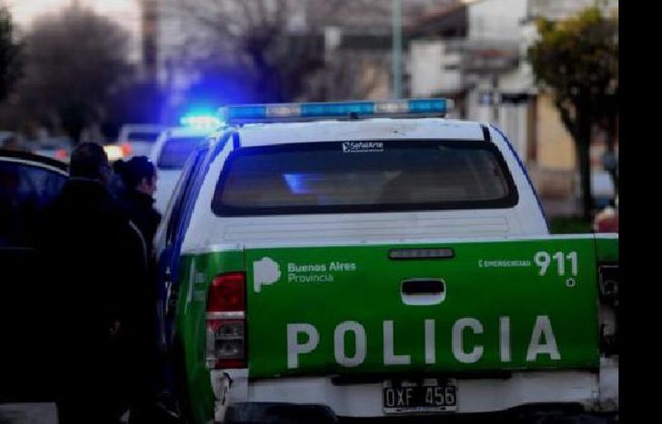 el policía lo interceptó justo en el momento del robo.