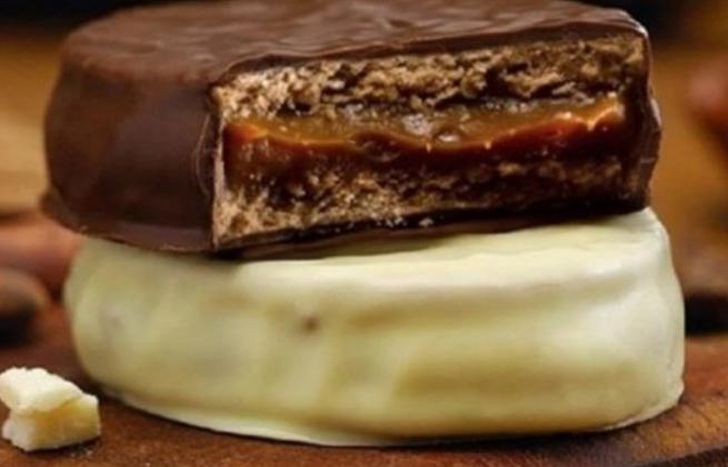 Se dedica a hacer catas de alfajores.